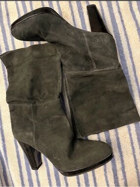 Black Suede Mid-Calf Platform Heel Boots